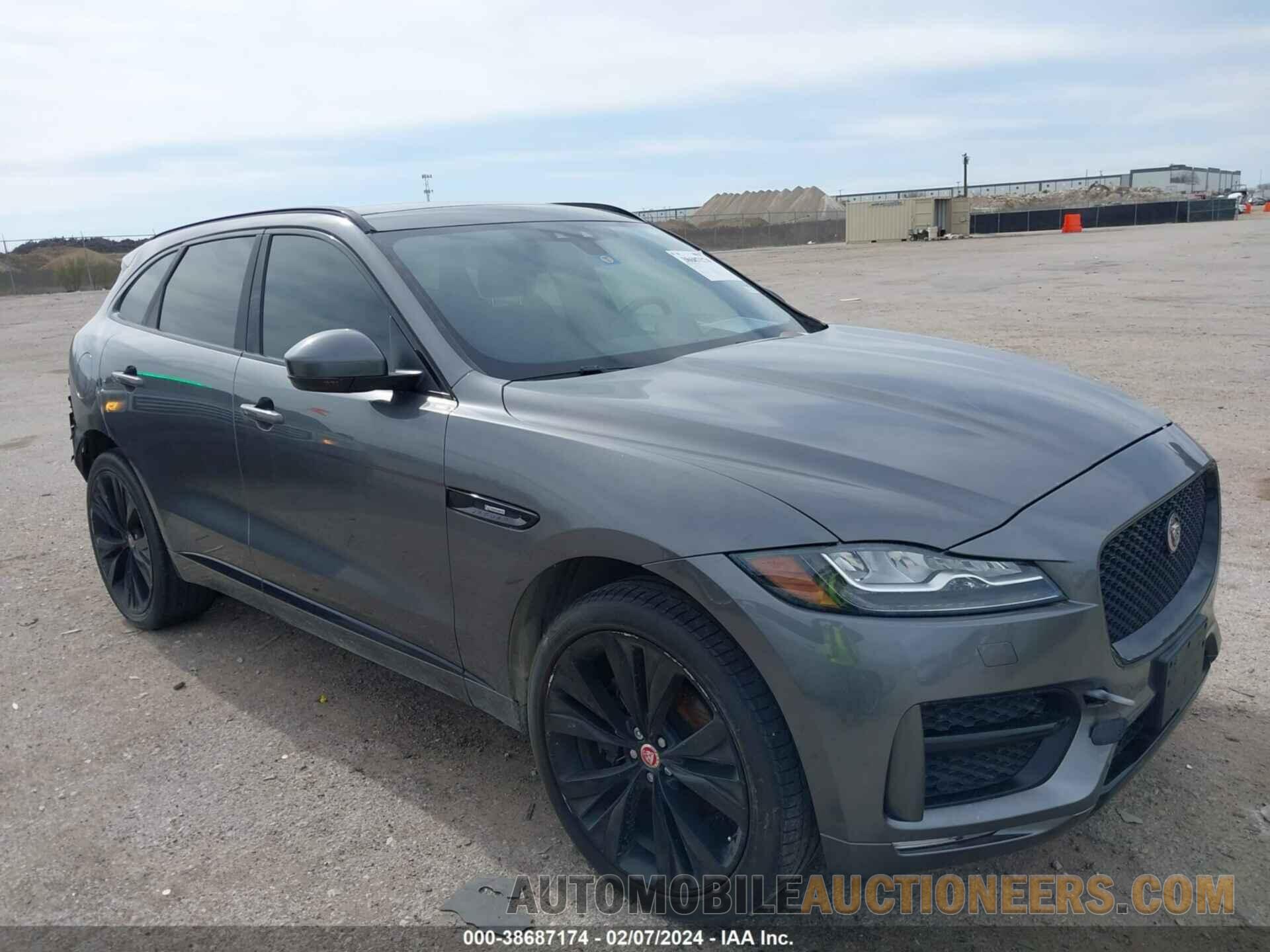 SADCL2BVXHA090437 JAGUAR F-PACE 2017