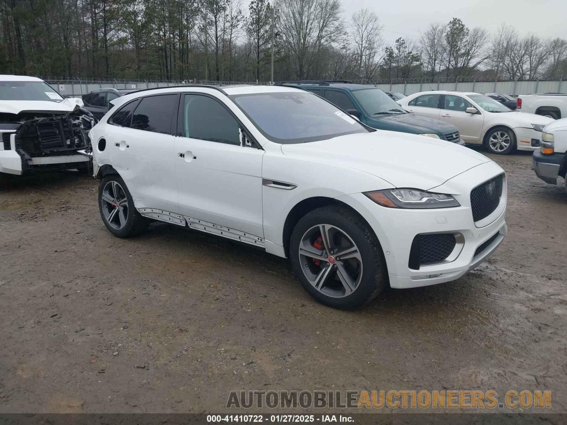 SADCM2BV0HA093070 JAGUAR F-PACE 2017