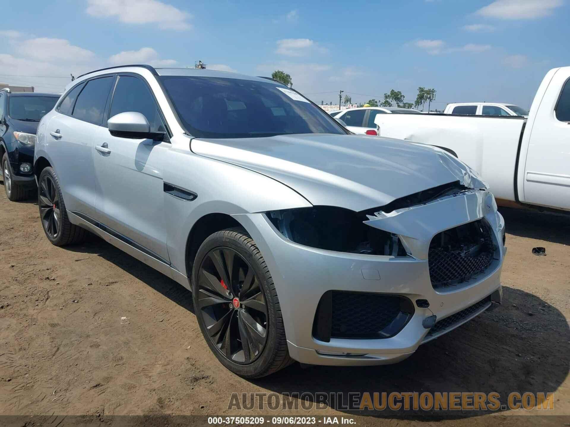 SADCM2BV0HA498572 JAGUAR F-PACE 2017