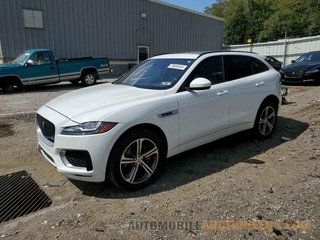 SADCM2BV1HA495647 JAGUAR F-PACE 2017