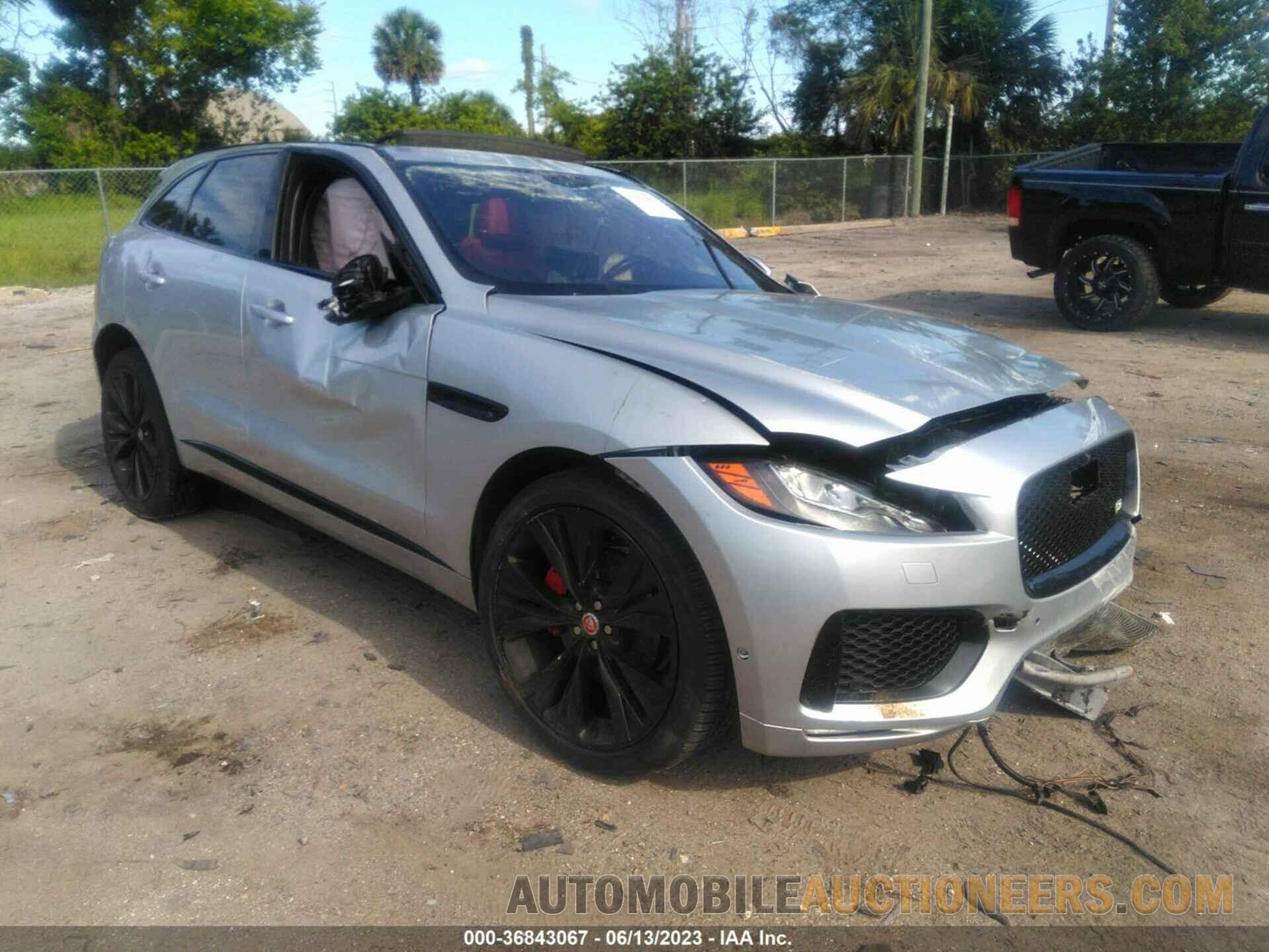 SADCM2BV2HA065027 JAGUAR F-PACE 2017