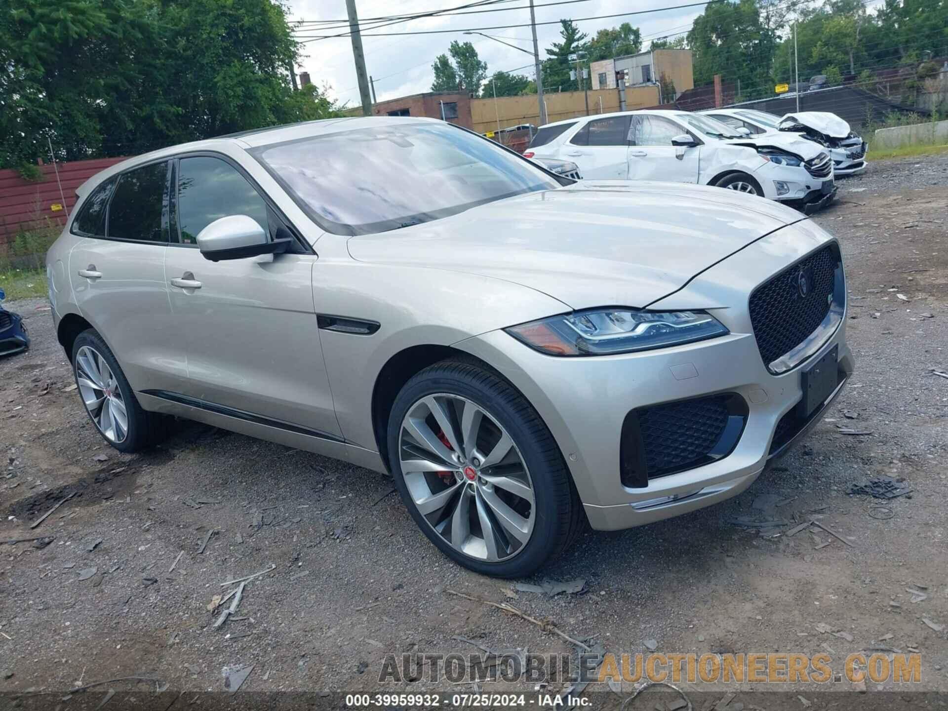 SADCM2BV2HA082751 JAGUAR F-PACE 2017