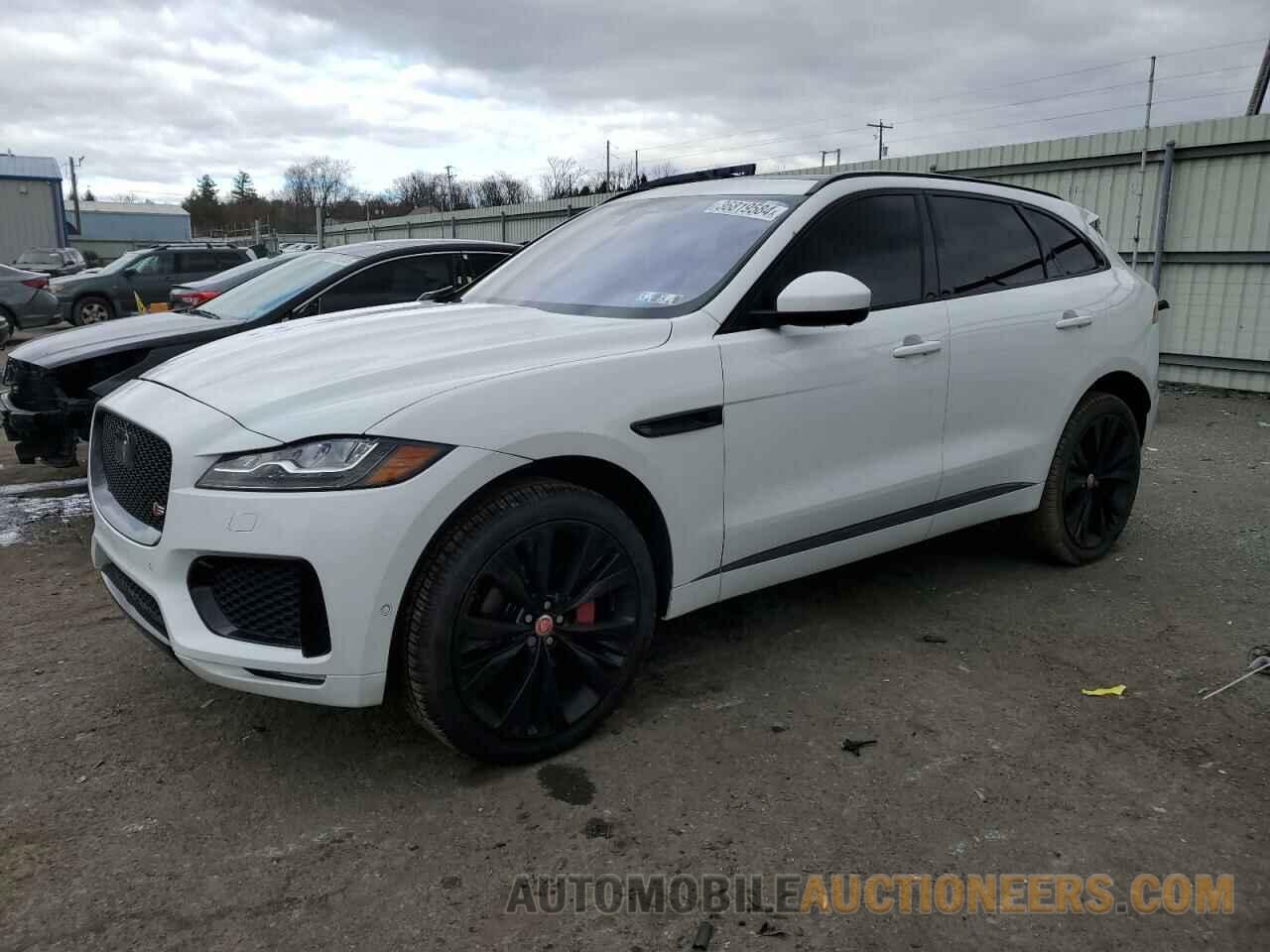 SADCM2BV4HA077325 JAGUAR F-PACE 2017