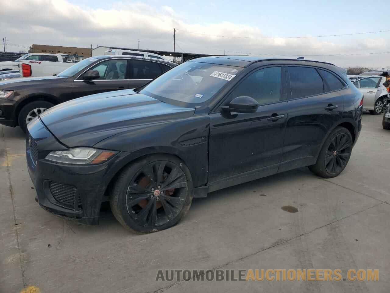 SADCM2BV5HA893377 JAGUAR F-PACE 2017