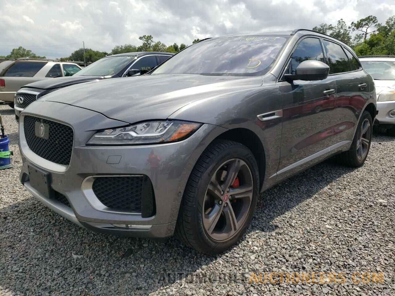 SADCM2BV6HA068058 JAGUAR F-PACE 2017