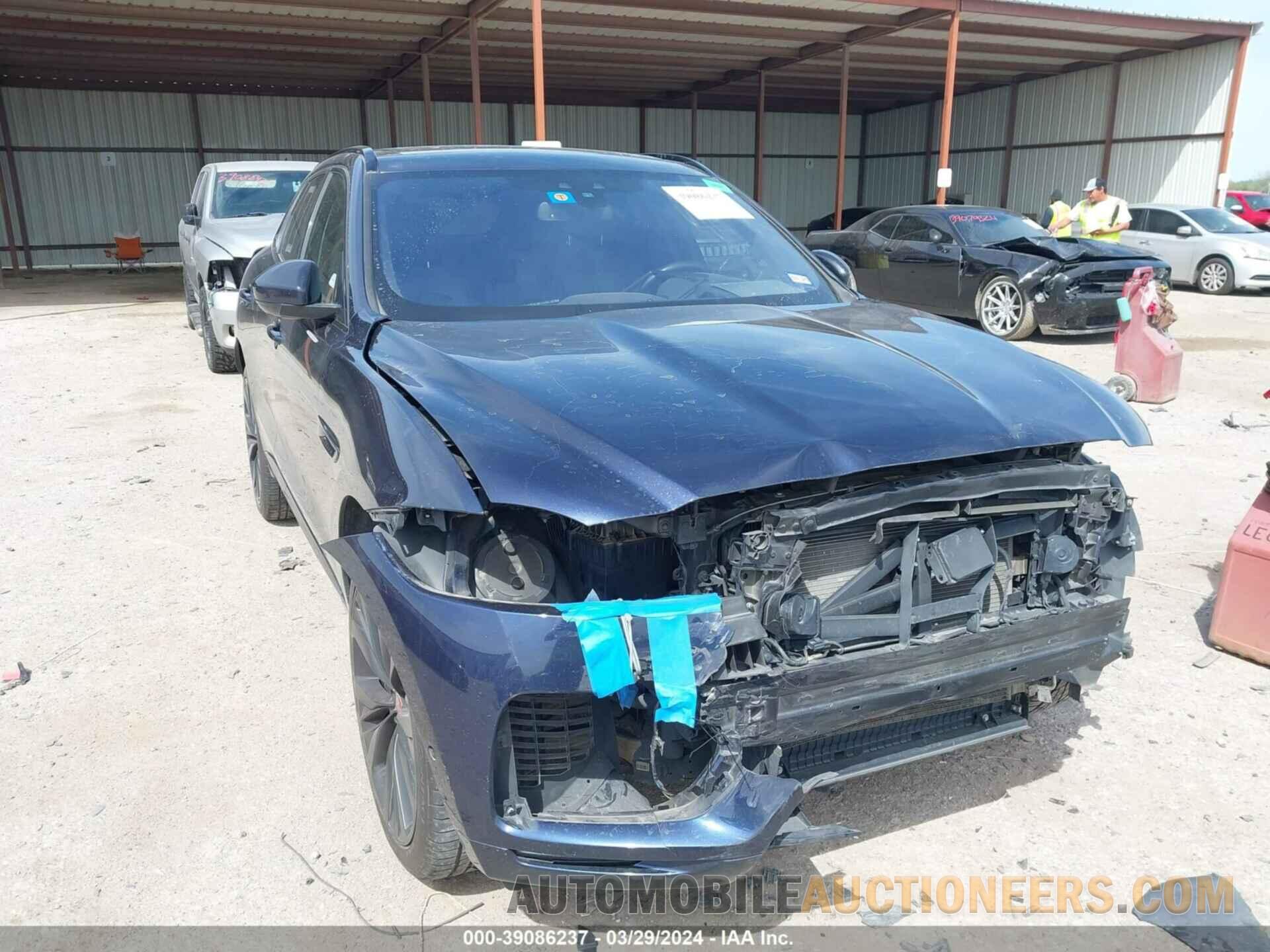 SADCM2BV6HA083823 JAGUAR F-PACE 2017