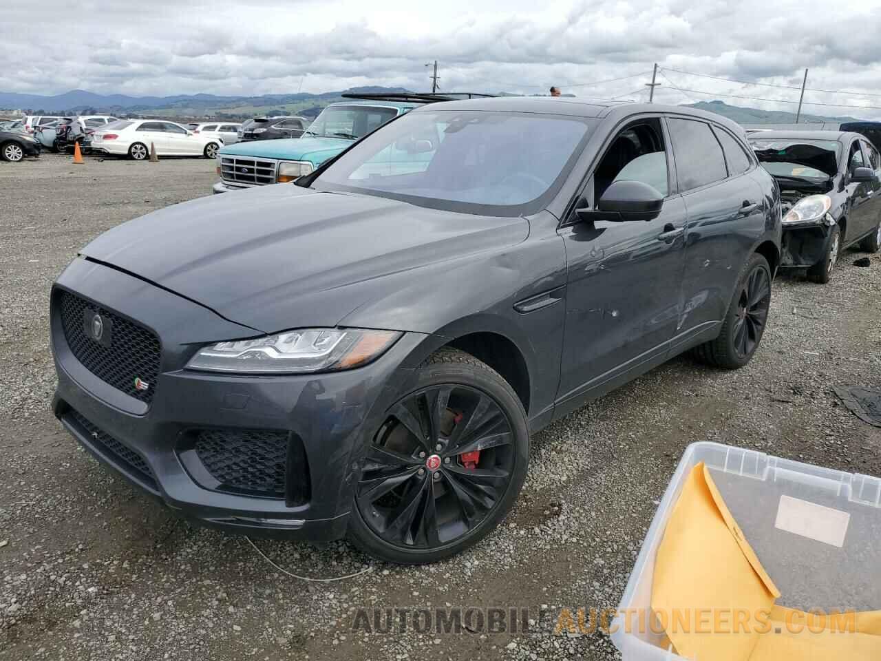 SADCM2BV7HA056906 JAGUAR F-PACE 2017