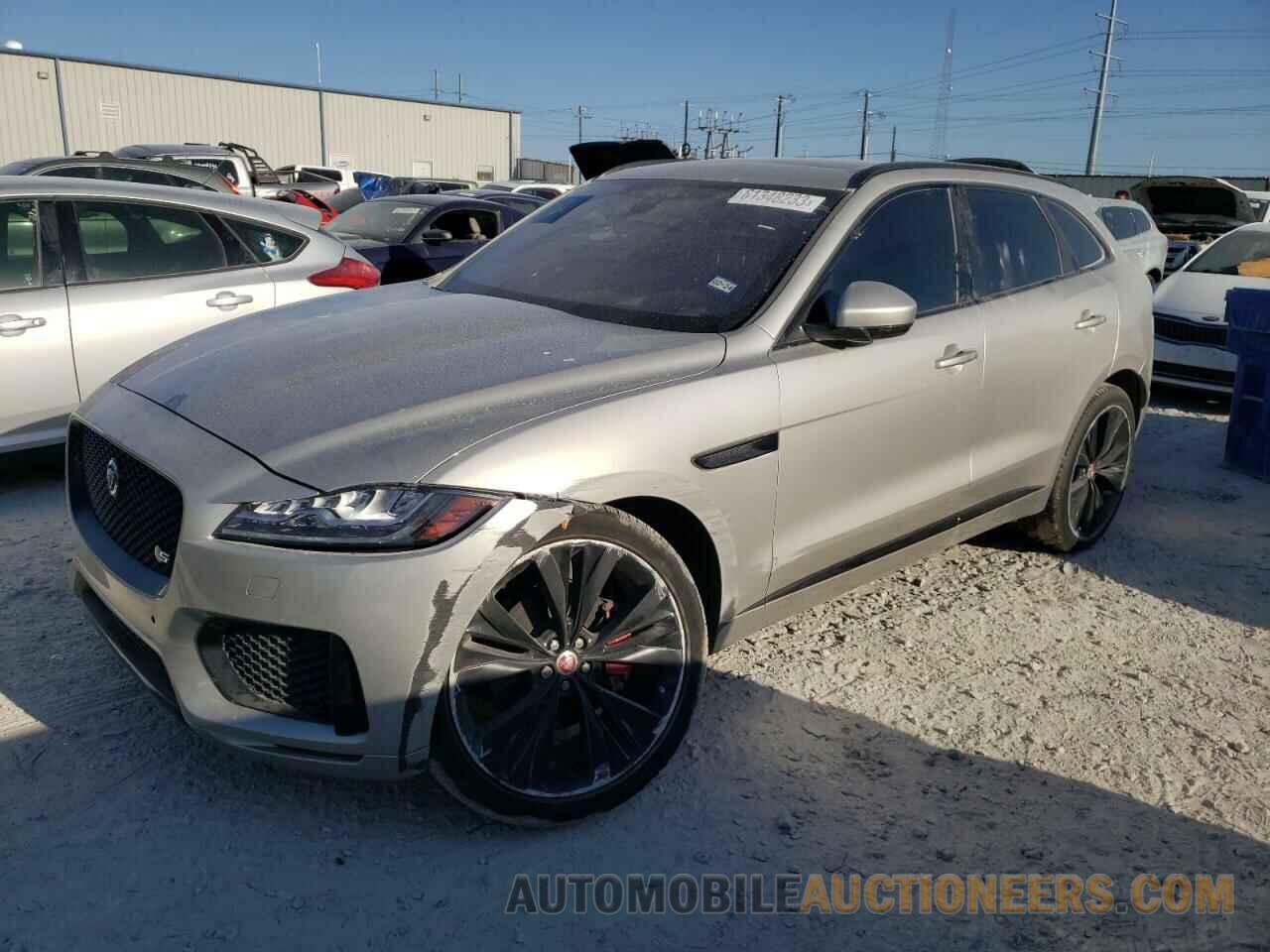 SADCM2BV7HA077495 JAGUAR F-PACE 2017