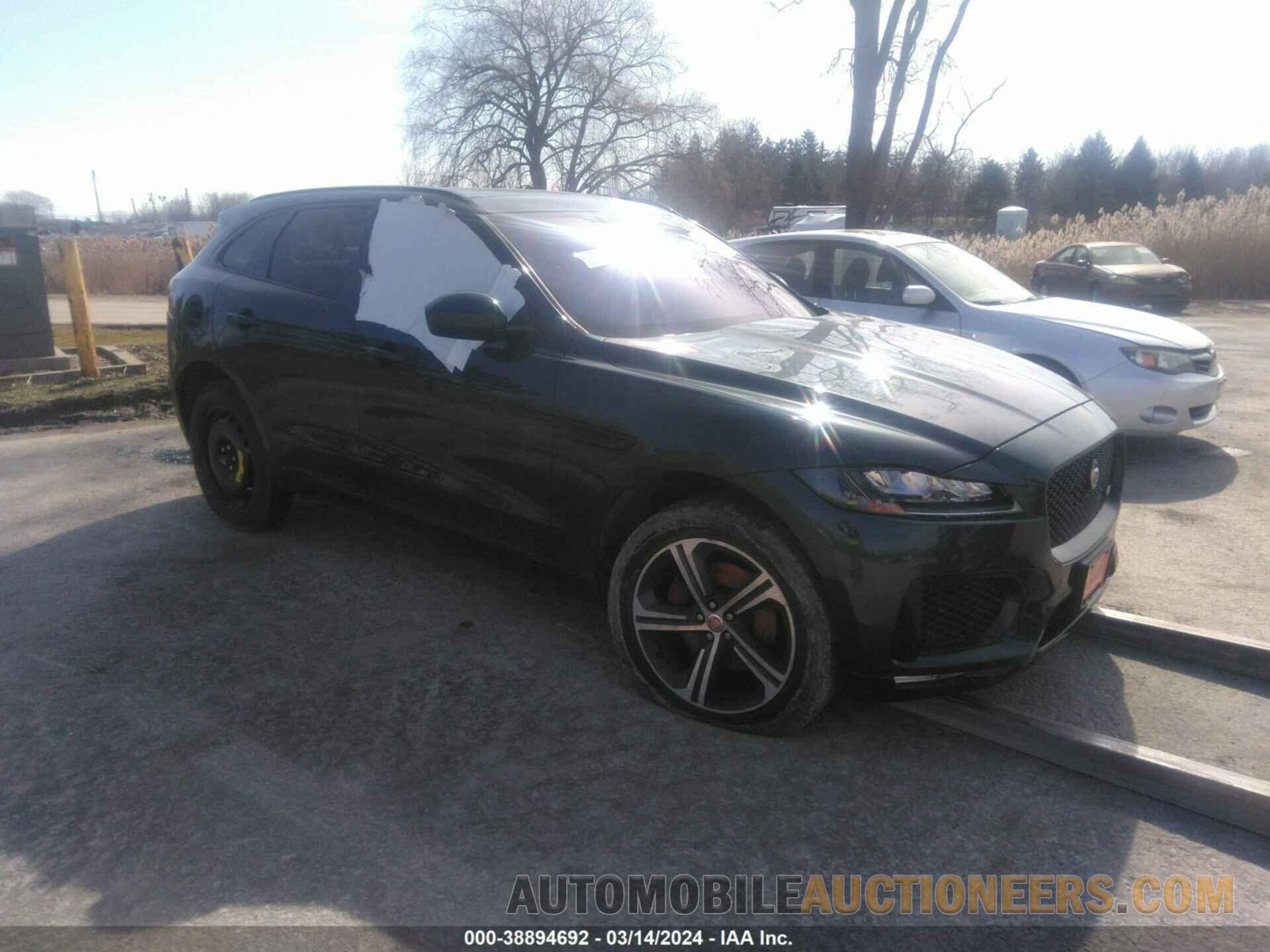 SADCM2BV7HA099996 JAGUAR F-PACE 2017