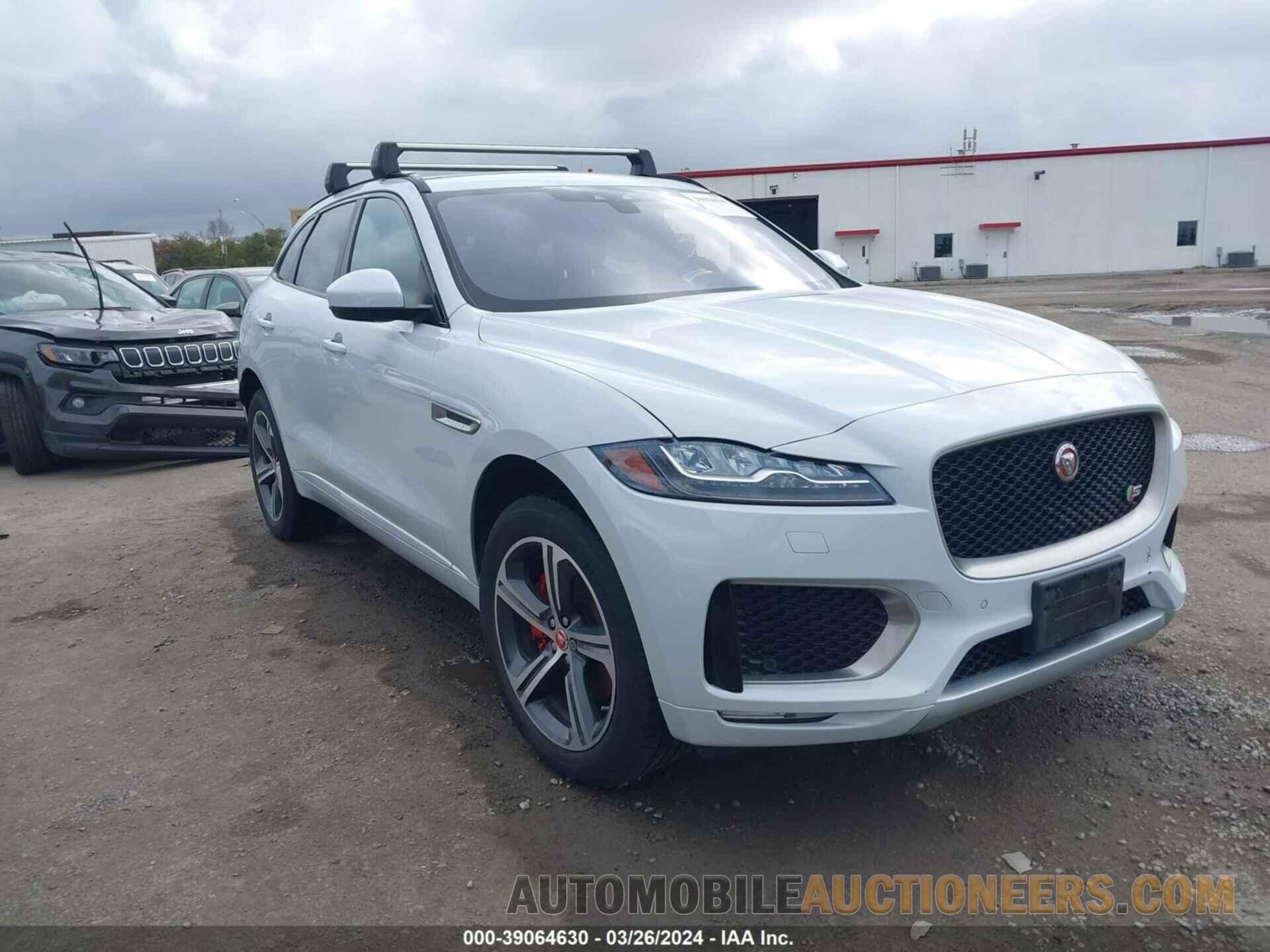 SADCM2BV7HA889945 JAGUAR F-PACE 2017