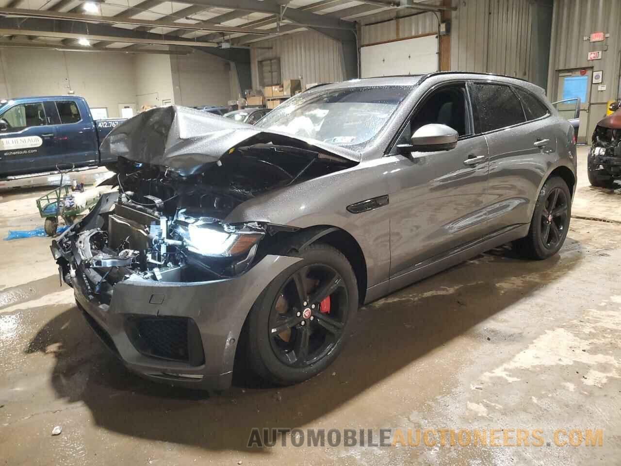 SADCM2BV7HA892229 JAGUAR F-PACE 2017