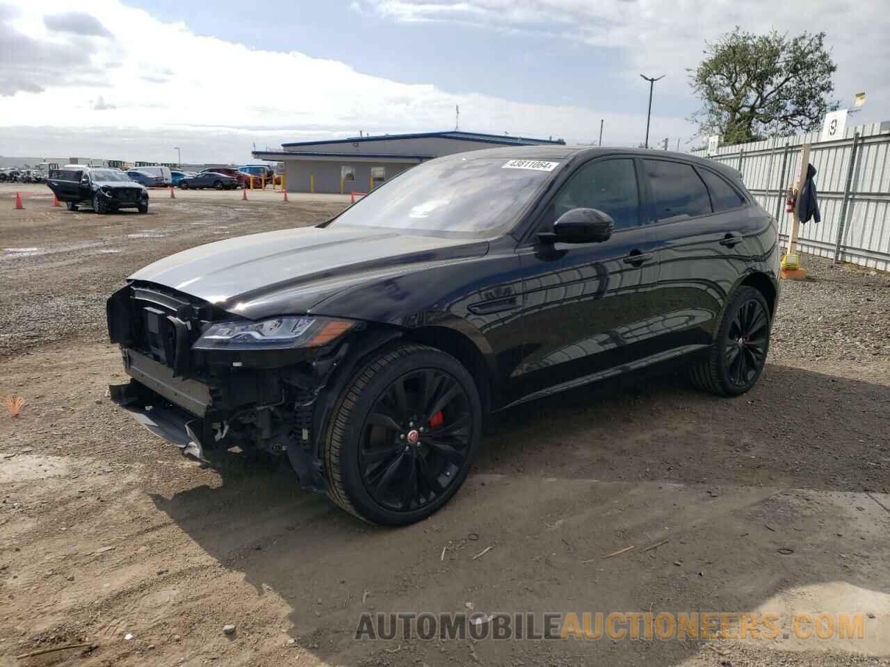 SADCM2BV9HA060715 JAGUAR F-PACE 2017