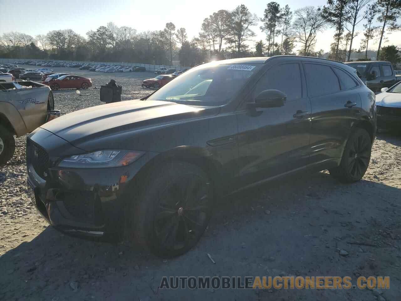 SADCM2BV9HA499784 JAGUAR F-PACE 2017