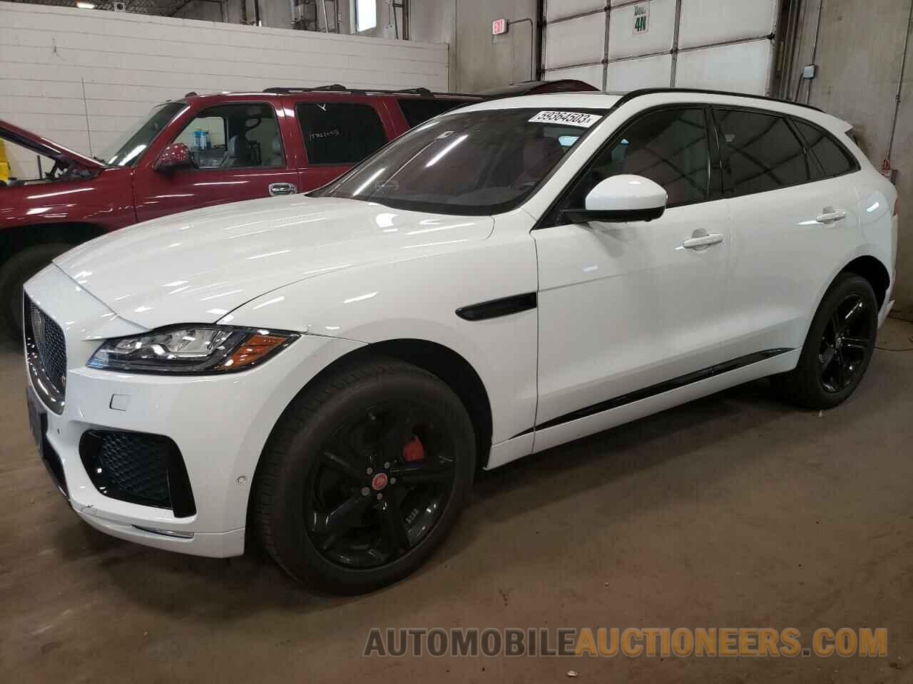 SADCM2FV5KA357725 JAGUAR F-PACE 2019