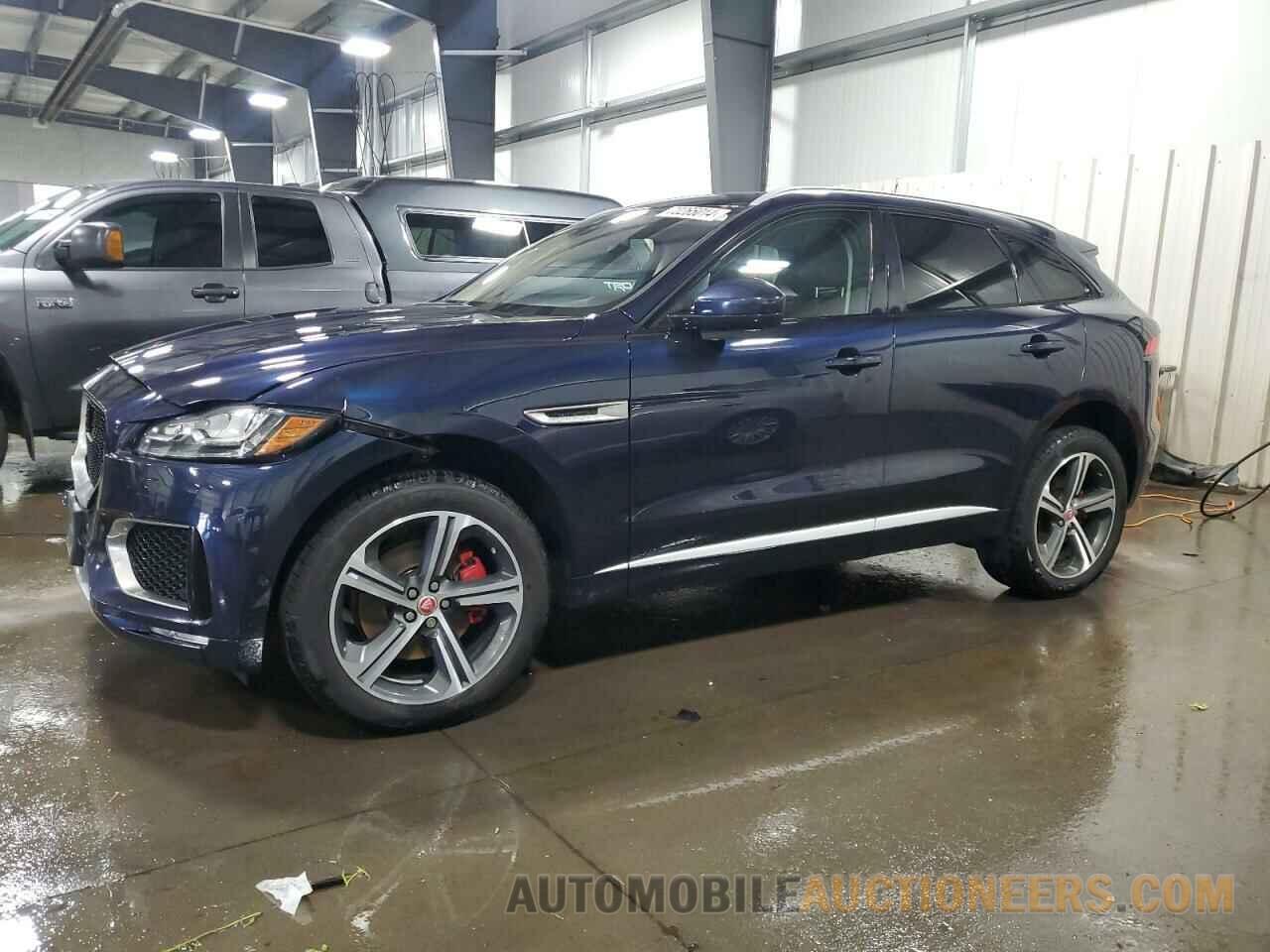 SADCM2FV9JA260526 JAGUAR F-PACE 2018