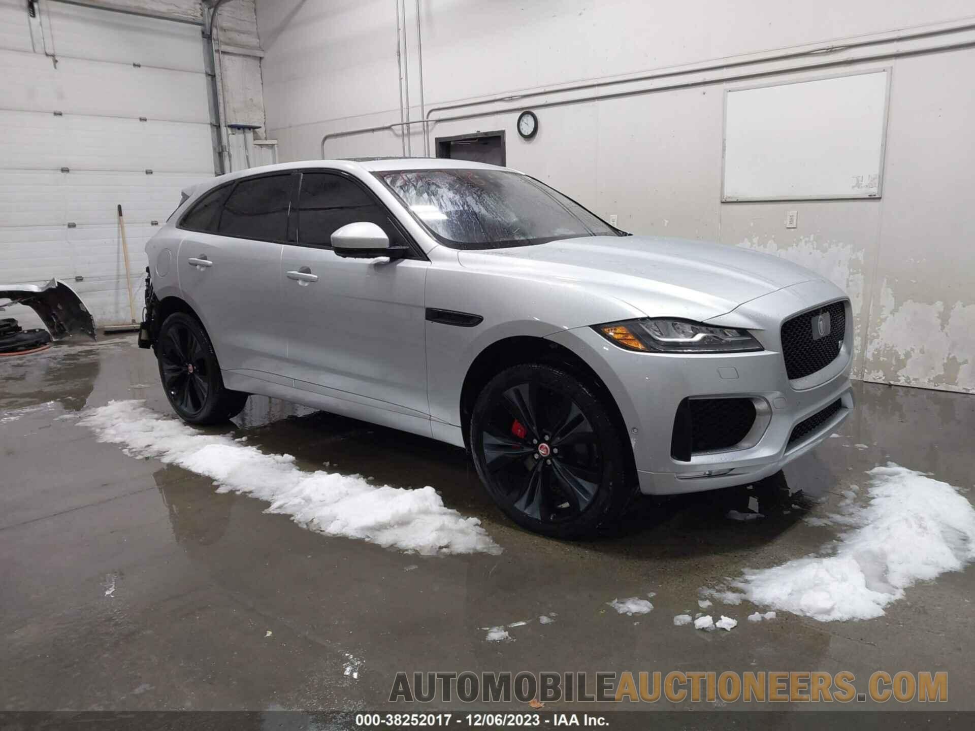 SADCP2BV8HA047316 JAGUAR F-PACE 2017