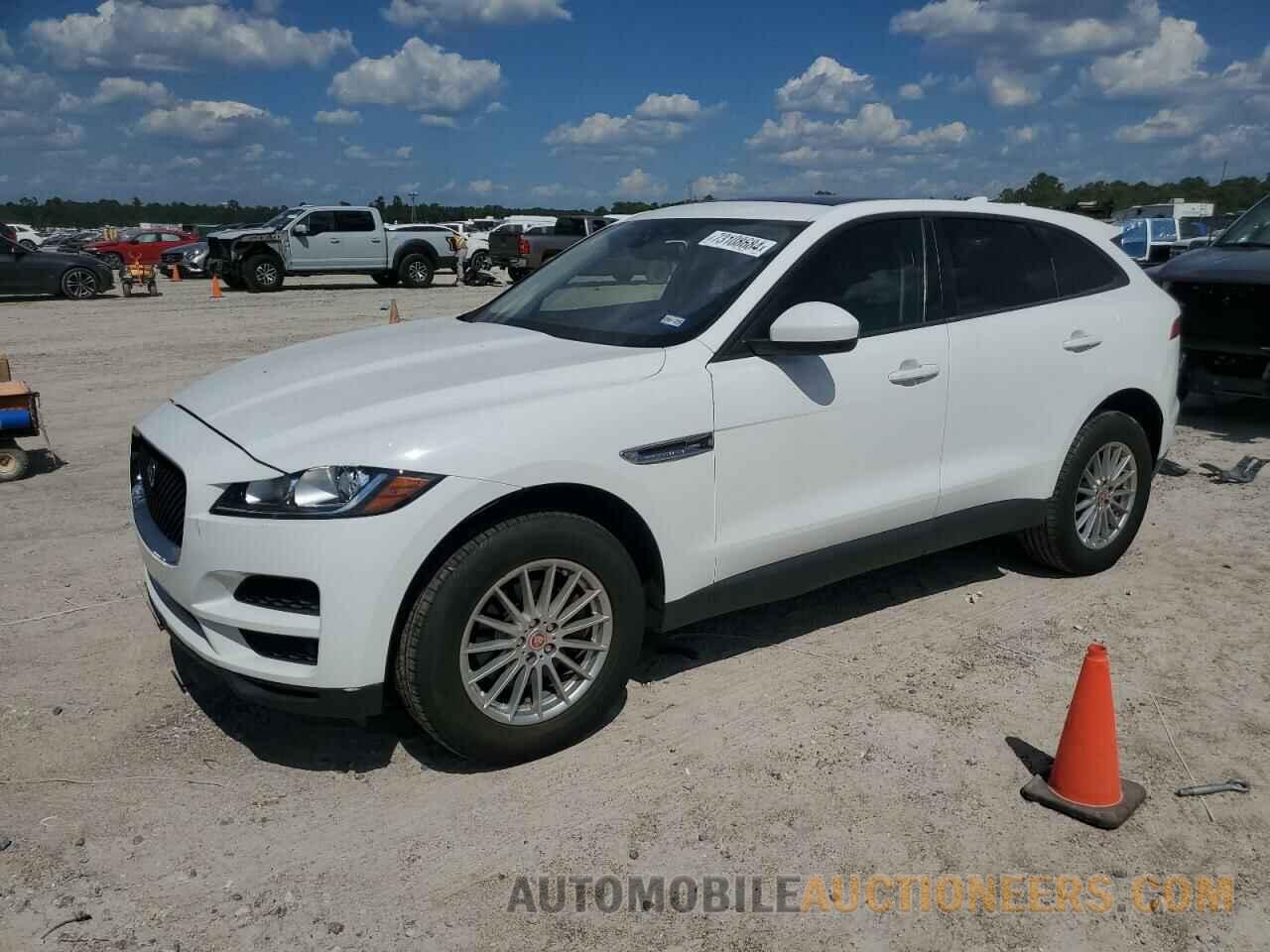 SADCS2BN6HA085447 JAGUAR F-PACE 2017