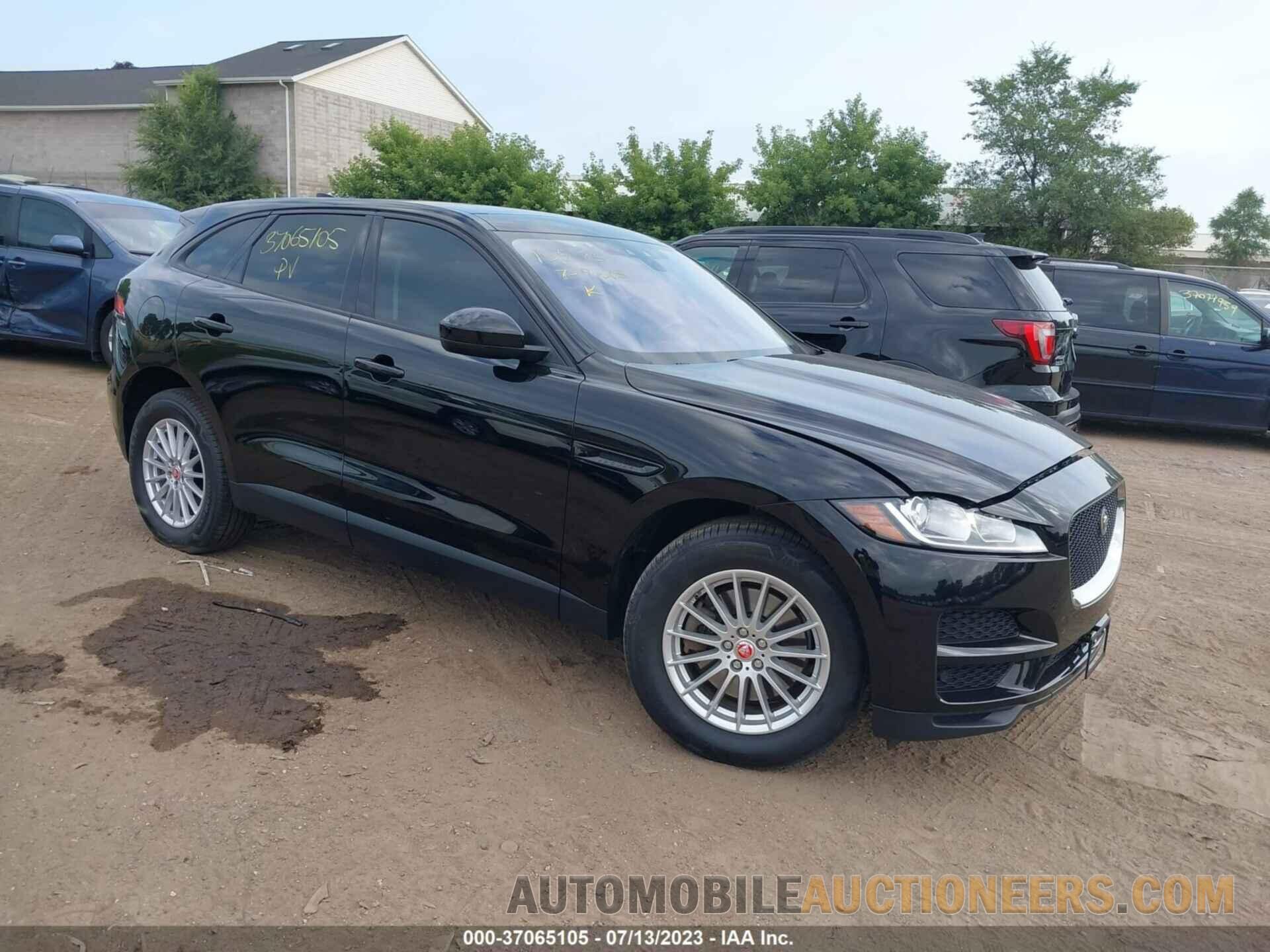 SADCS2BV4HA059686 JAGUAR F-PACE 2017