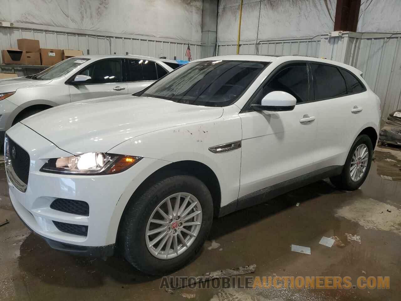 SADCS2BV4HA067724 JAGUAR F-PACE 2017