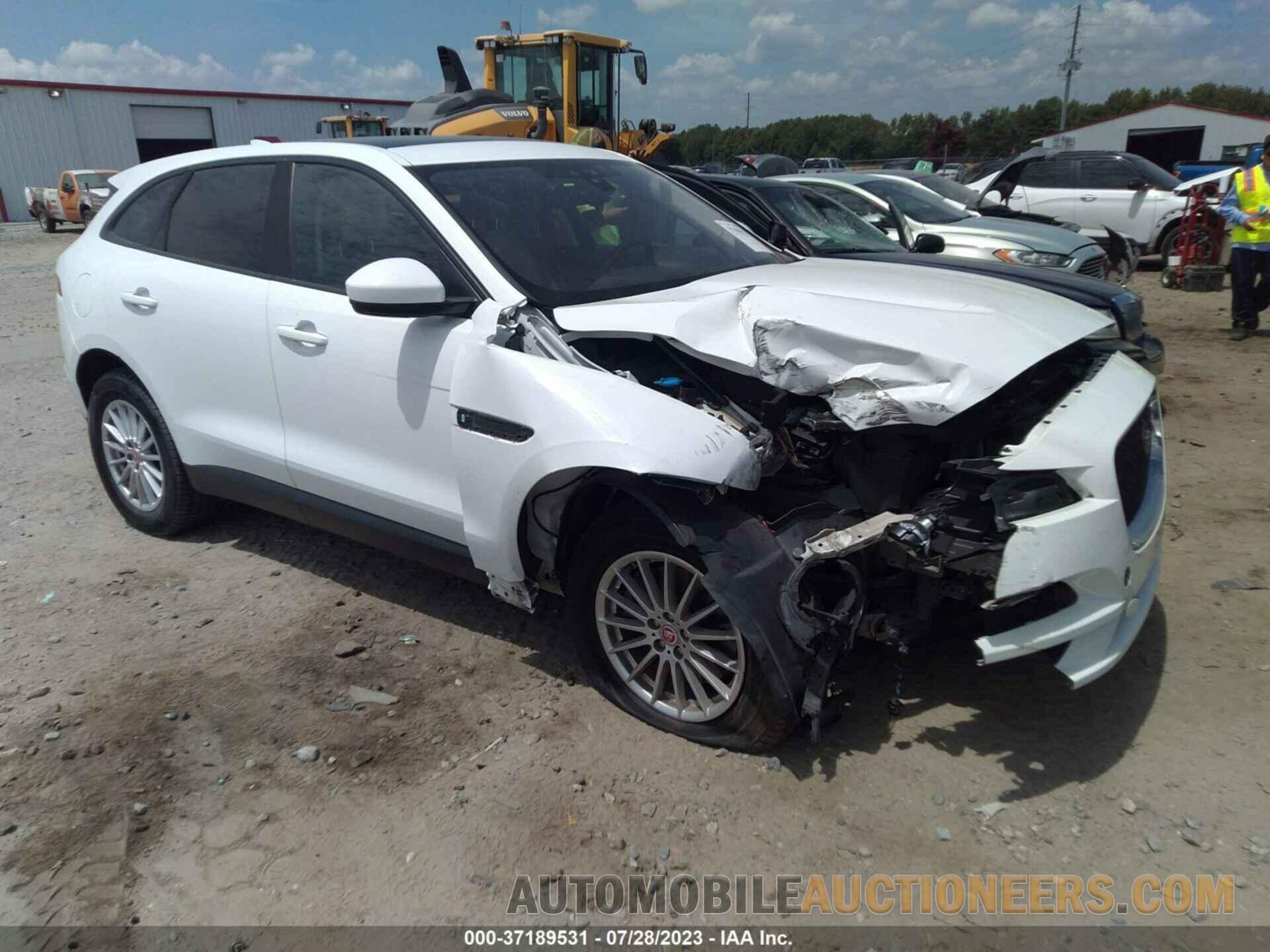 SADCS2BV5HA085505 JAGUAR F-PACE 2017