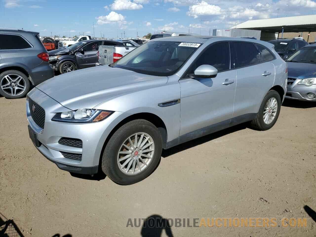 SADCS2BV9HA880086 JAGUAR F-PACE 2017