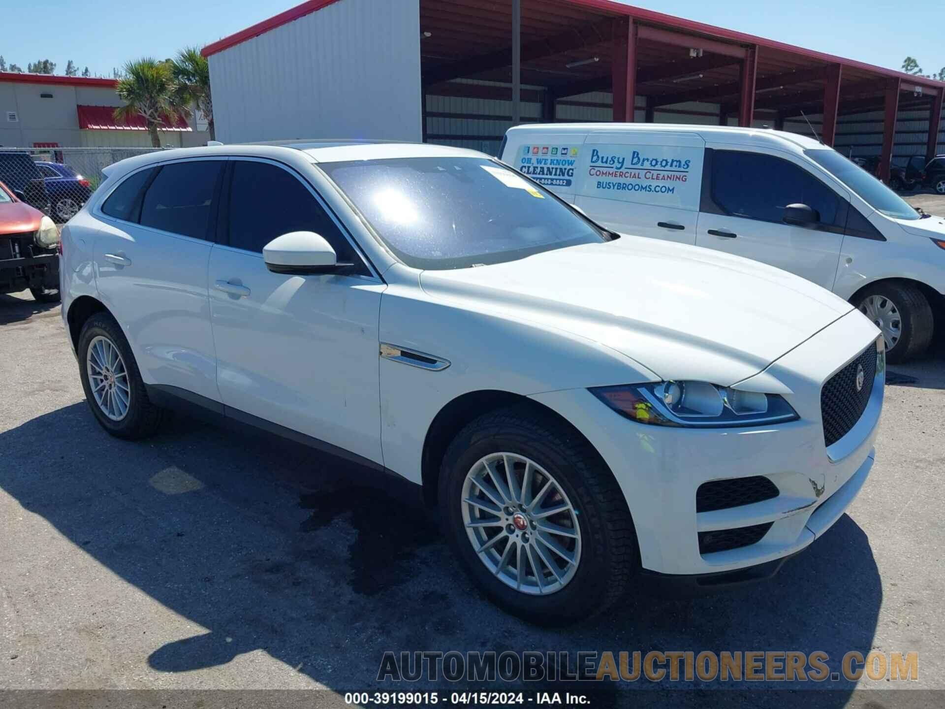 SADCS2FX4KA390397 JAGUAR F-PACE 2019