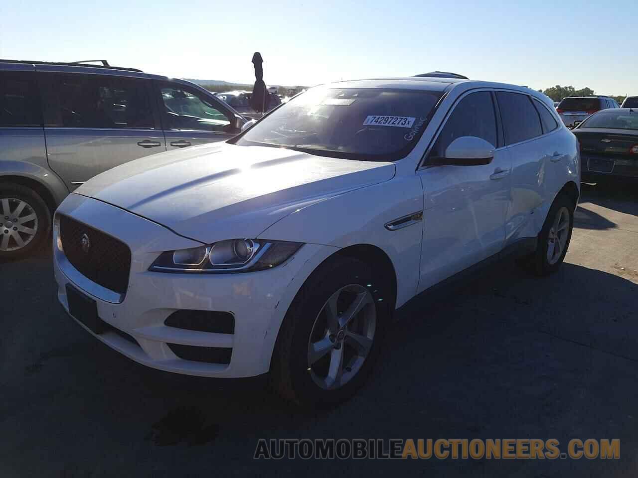 SADCS2FX5KA601882 JAGUAR F-PACE 2019