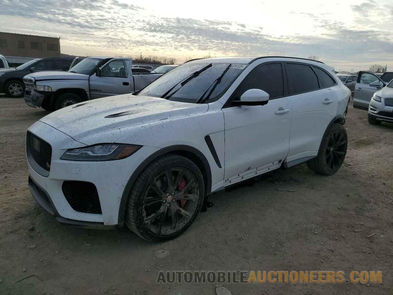 SADCZ2EE3LA640760 JAGUAR F-PACE 2020