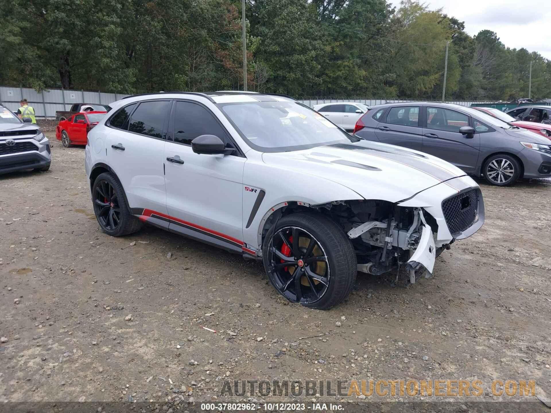 SADCZ2EE5KA606513 JAGUAR F-PACE 2019