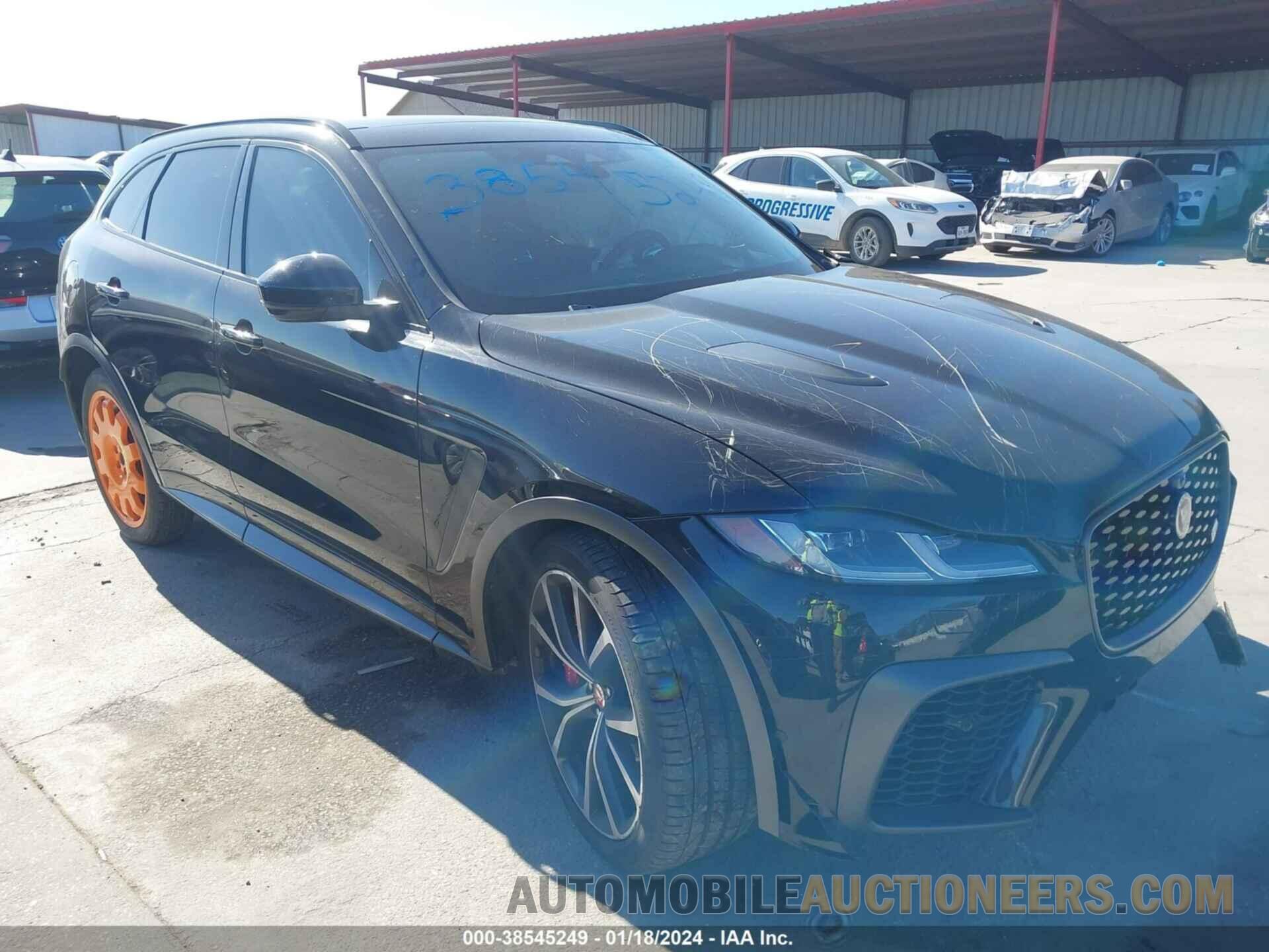 SADCZ2EE6MA668800 JAGUAR F-PACE 2021