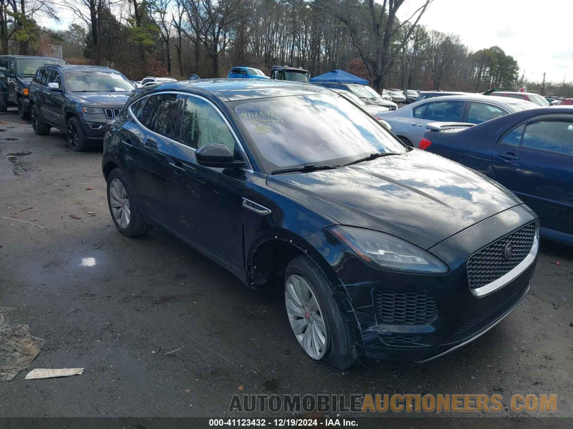 SADFP2FX6J1Z32726 JAGUAR E-PACE 2018