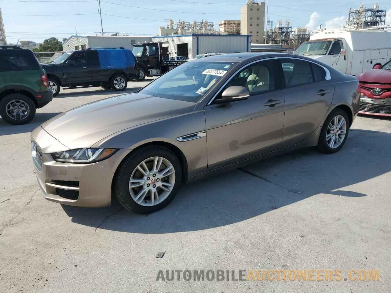 SAJAD4BG0HA964499 JAGUAR XE 2017