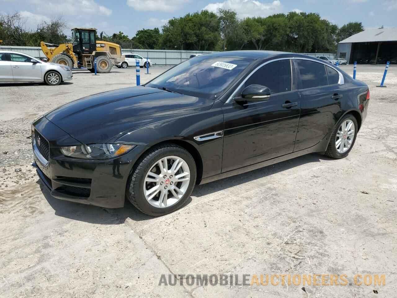 SAJAD4BG1HA954693 JAGUAR XE 2017