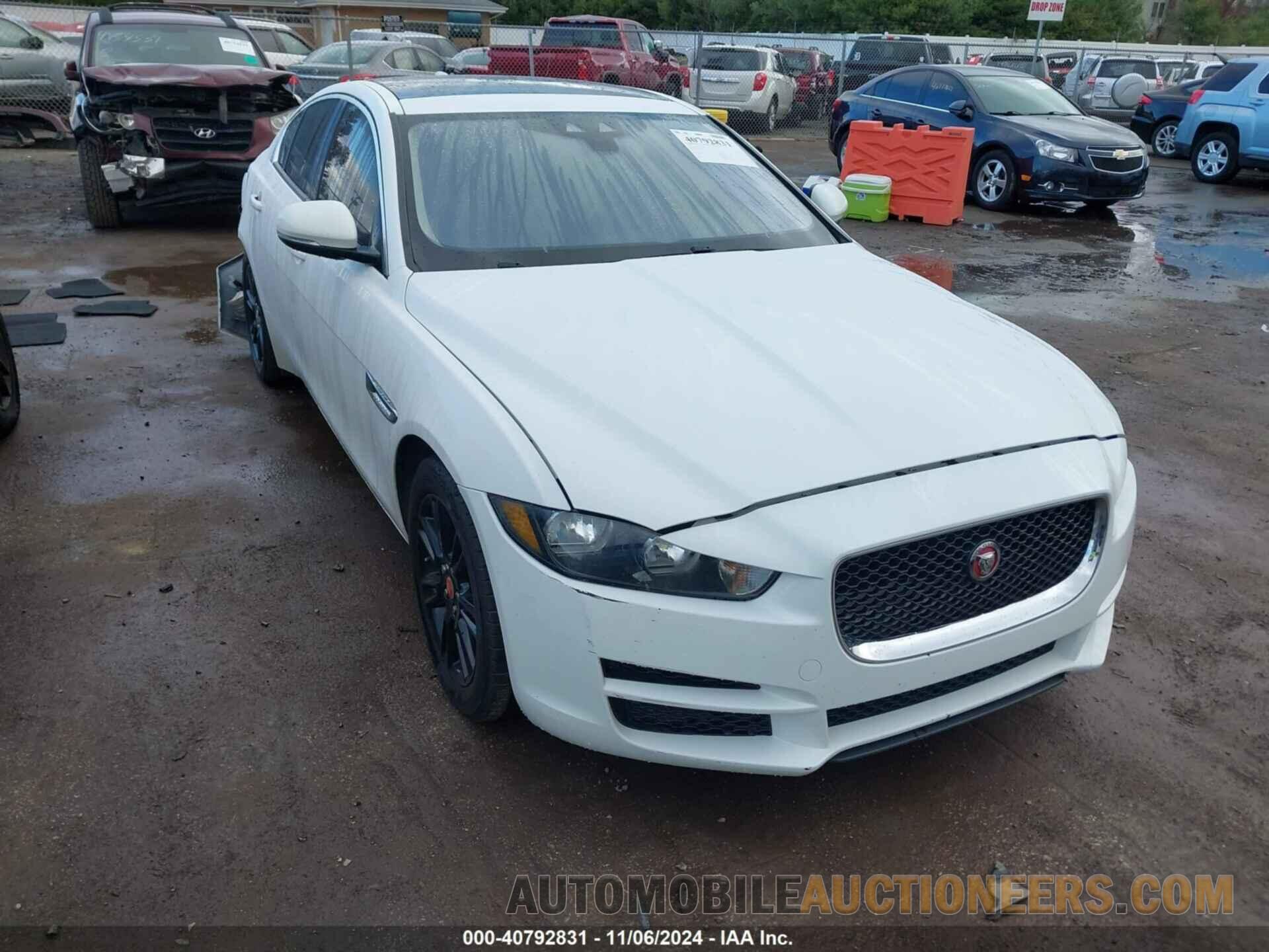 SAJAD4BG5HA951778 JAGUAR XE 2017