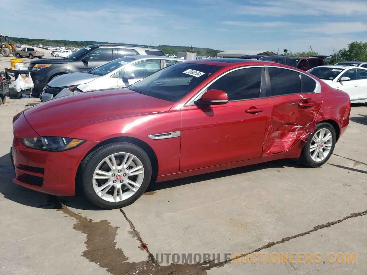 SAJAD4BG5HA957287 JAGUAR XE 2017