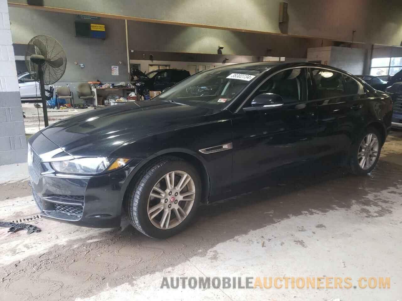 SAJAD4BG5HA965776 JAGUAR XE 2017