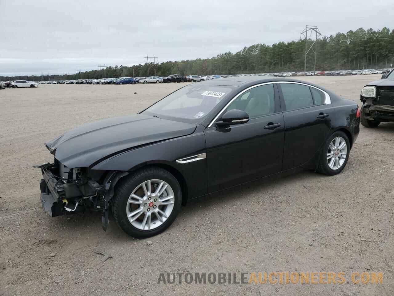 SAJAD4BG5HA974008 JAGUAR XE 2017