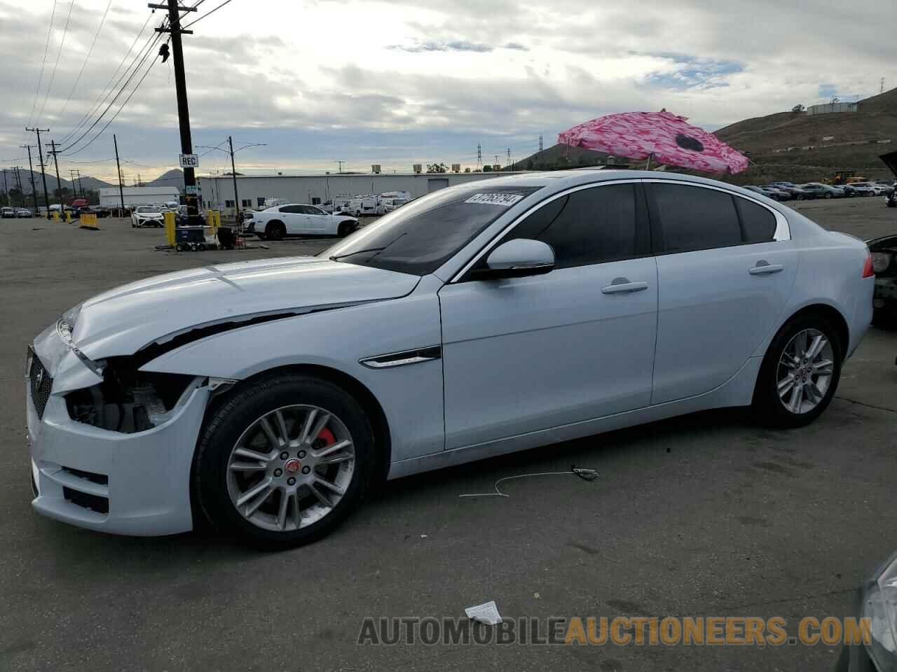 SAJAD4BG5HA974333 JAGUAR XE 2017