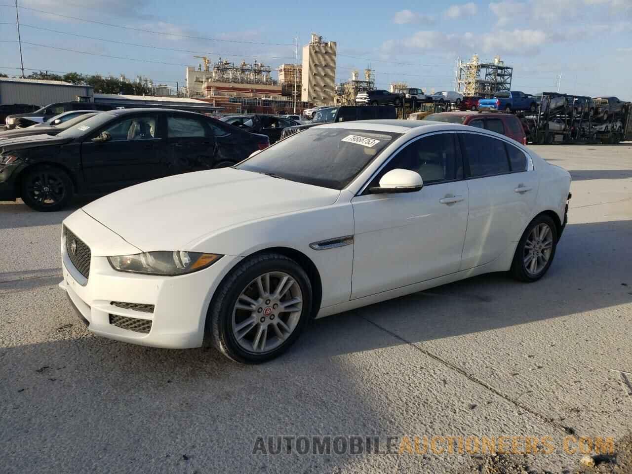 SAJAD4BG6HA962093 JAGUAR XE 2017