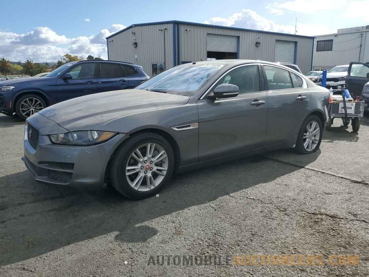 SAJAD4BG9HA958278 JAGUAR XE 2017