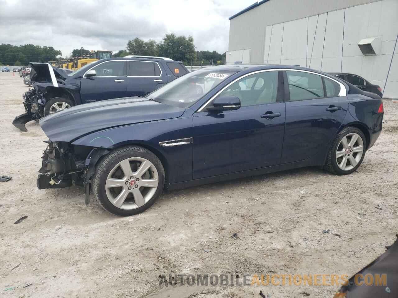 SAJAD4BG9HA971175 JAGUAR XE 2017