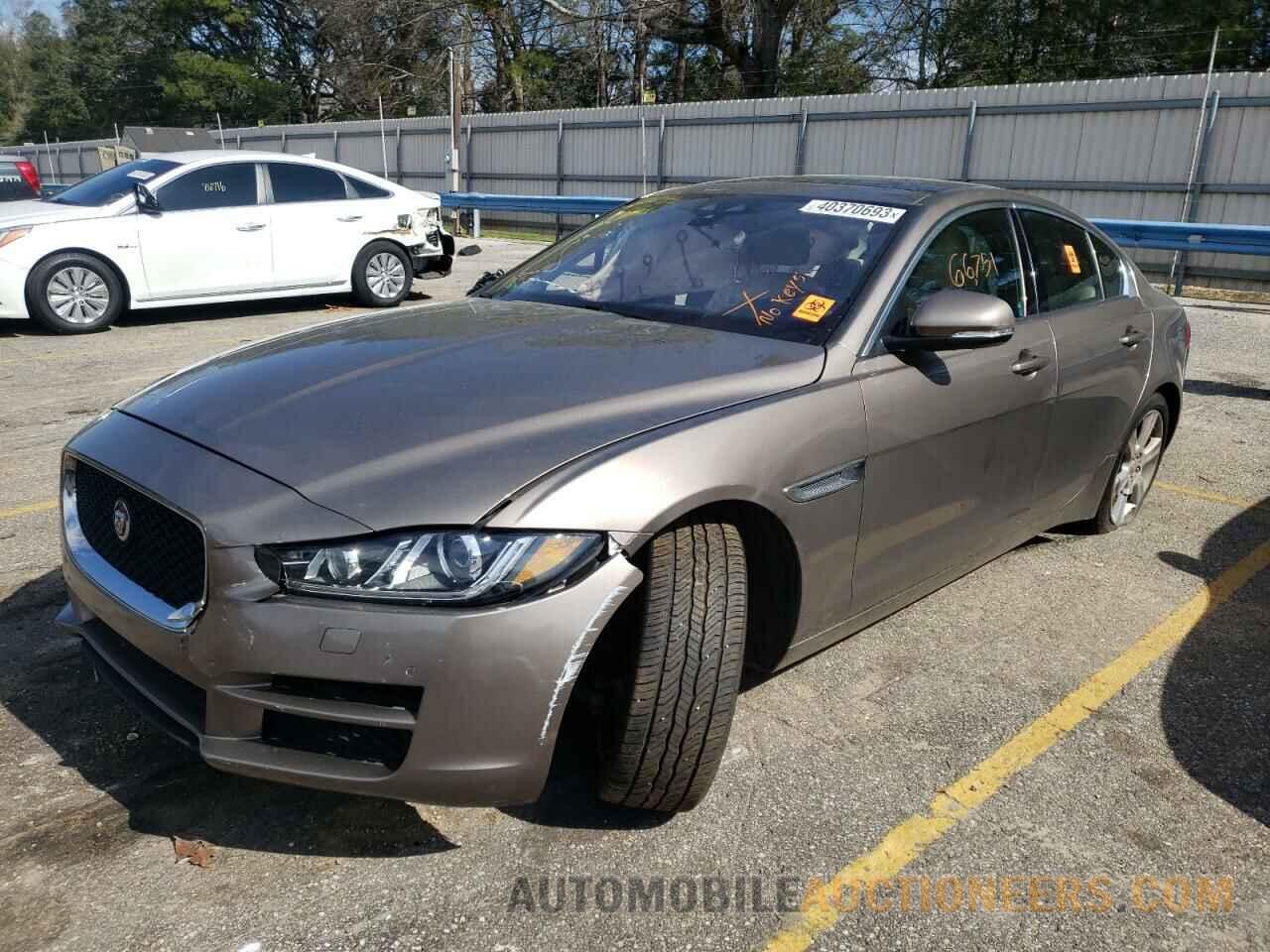 SAJAD4BGXHA968110 JAGUAR XE 2017