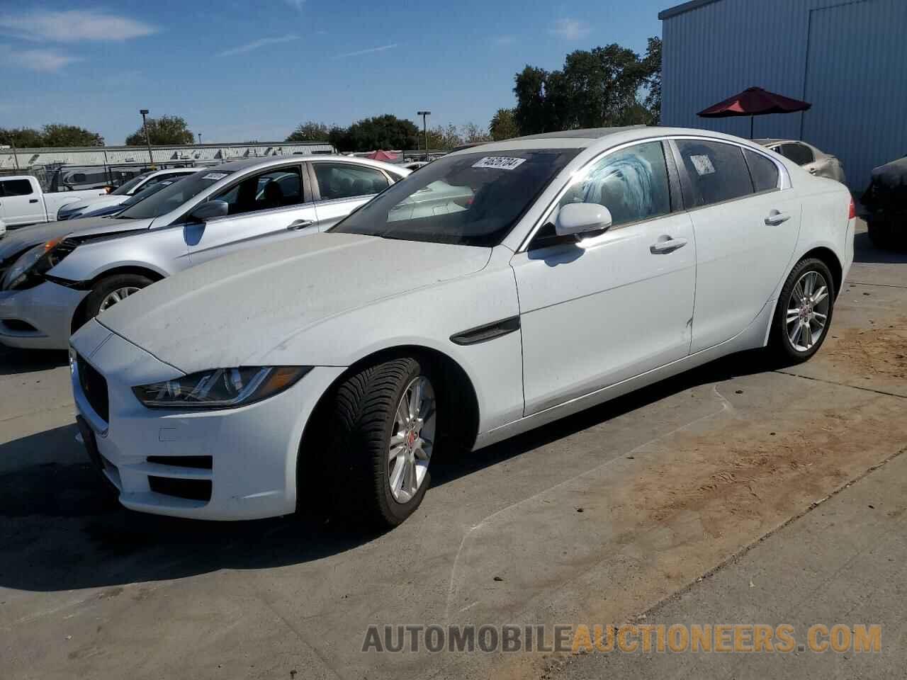 SAJAD4BN6HA951142 JAGUAR XE 2017