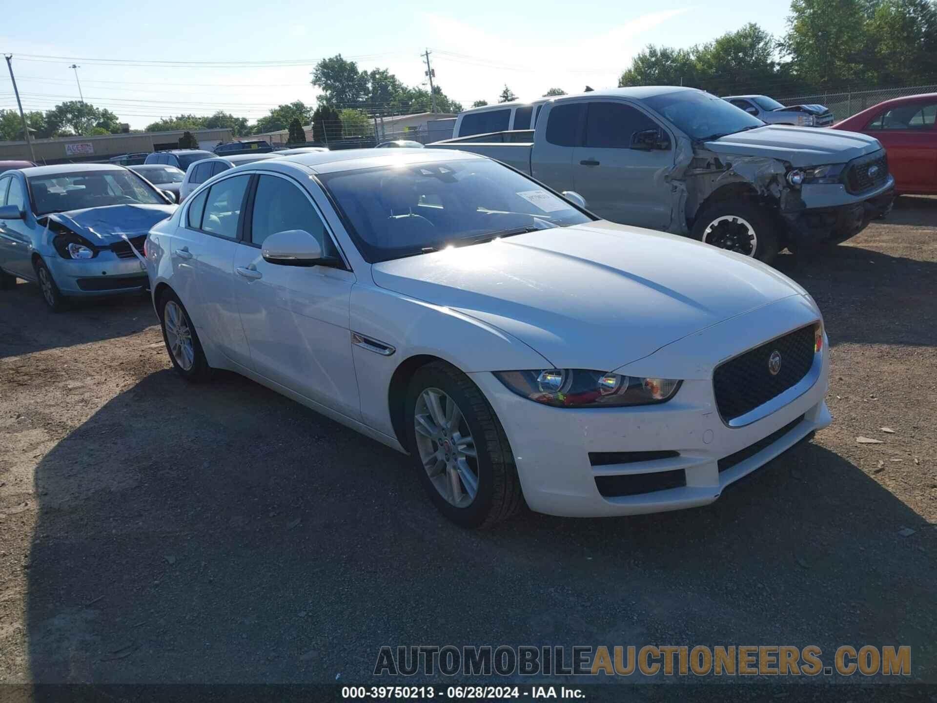 SAJAD4BN6HA968538 JAGUAR XE 2017