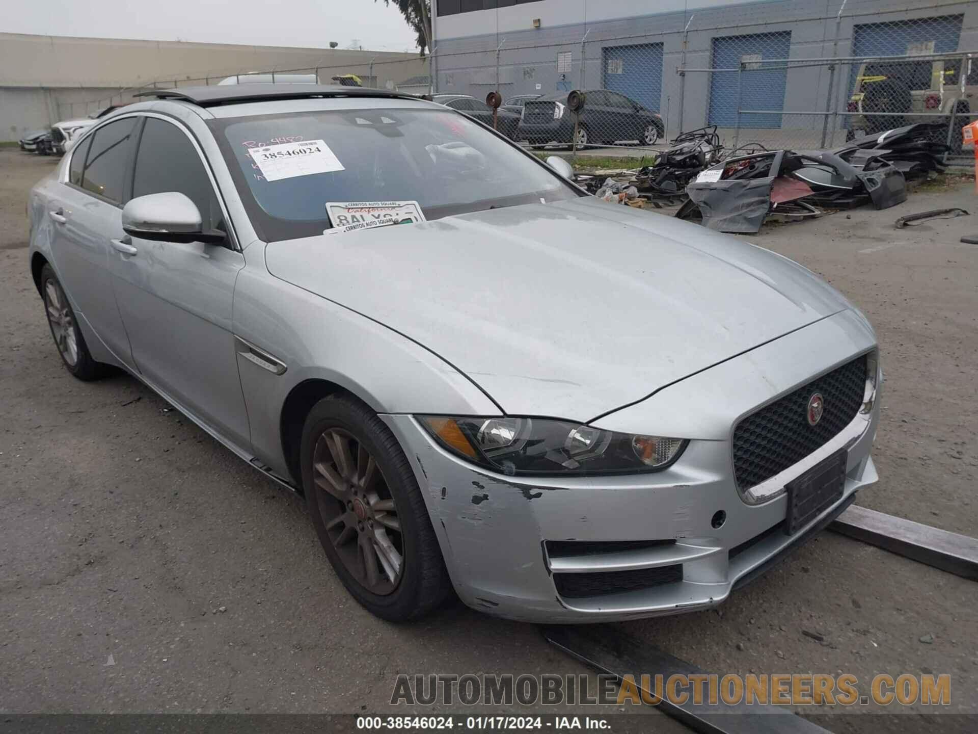 SAJAD4BN9HA968775 JAGUAR XE 2017