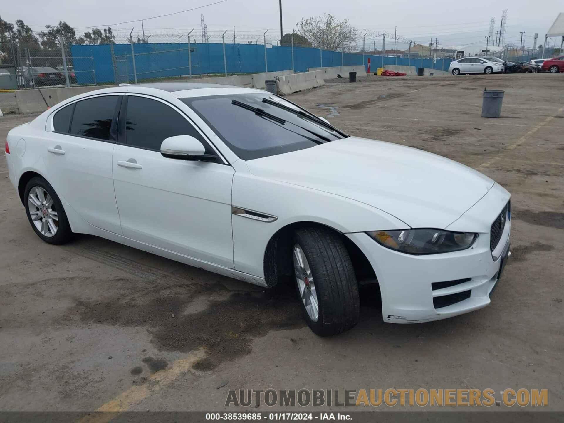 SAJAD4BNXHA976254 JAGUAR XE 2017