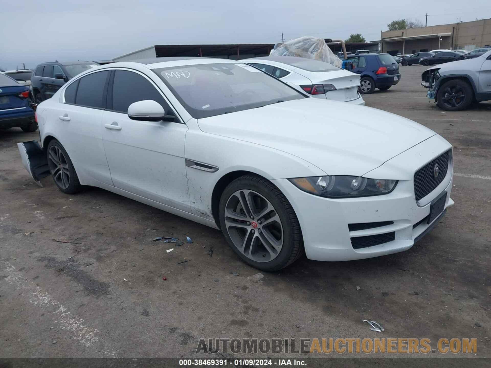 SAJAD4BV1HA960346 JAGUAR XE 2017