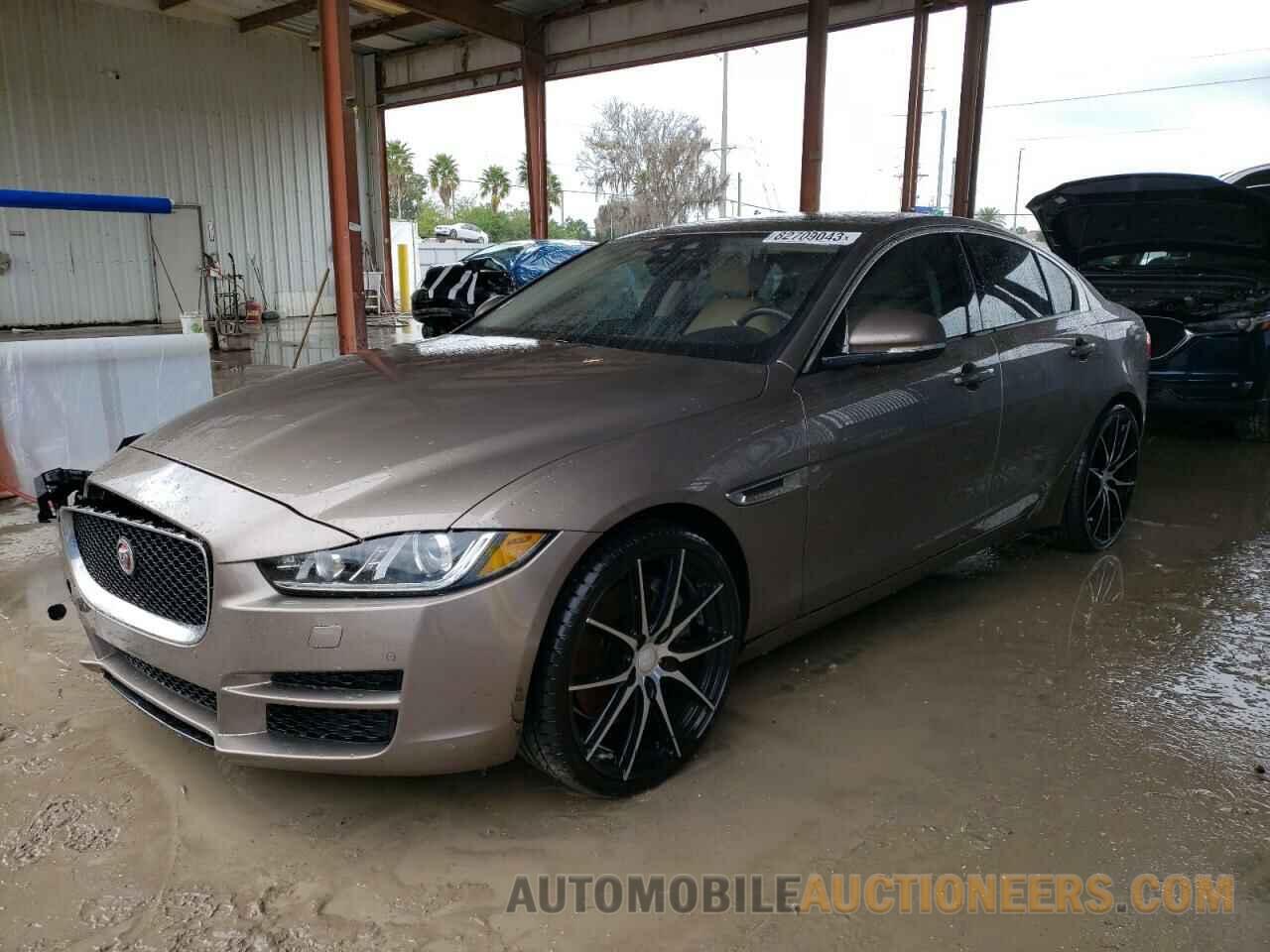 SAJAD4BV3HA976452 JAGUAR XE 2017