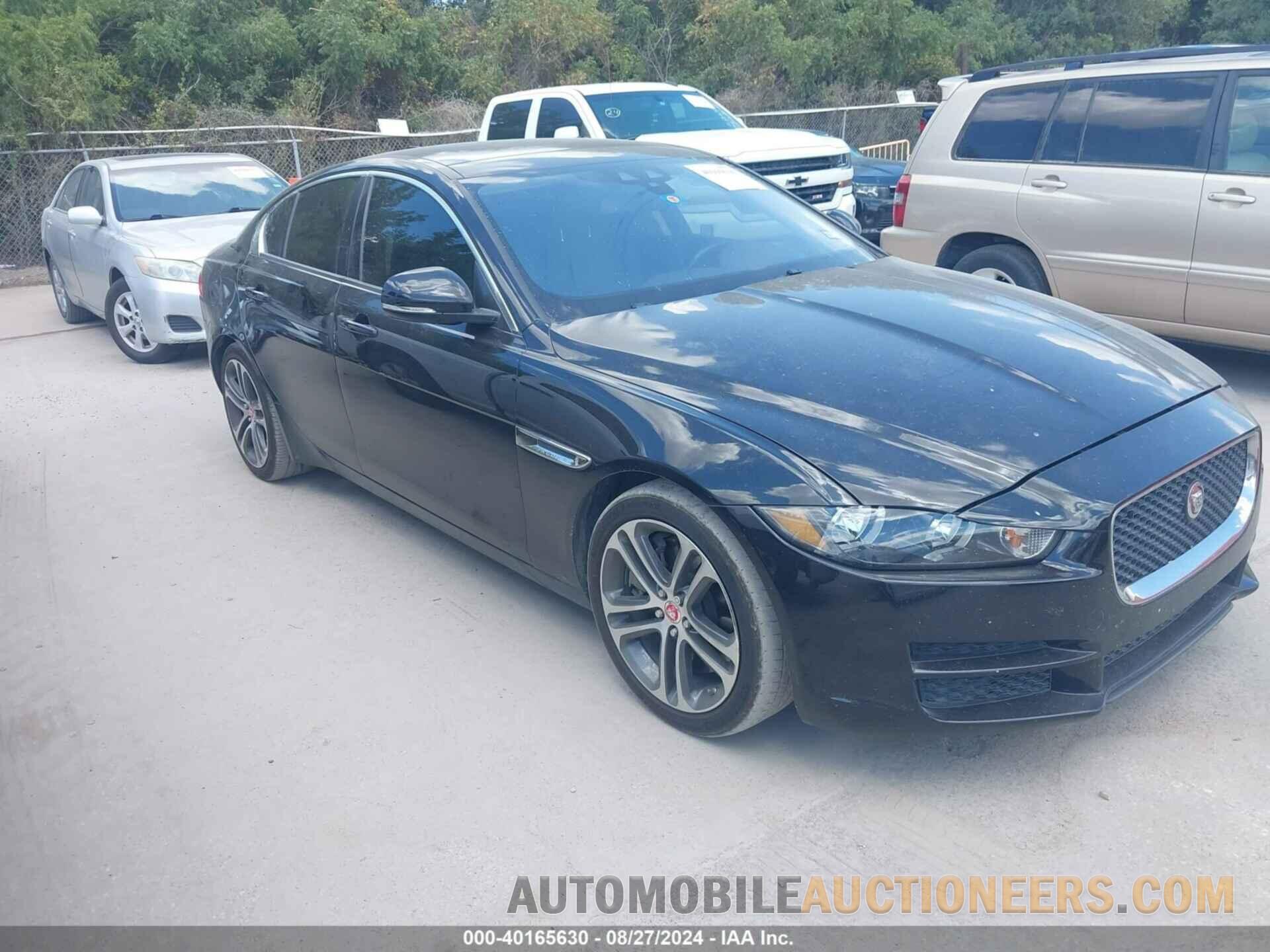 SAJAD4BV6HA955613 JAGUAR XE 2017