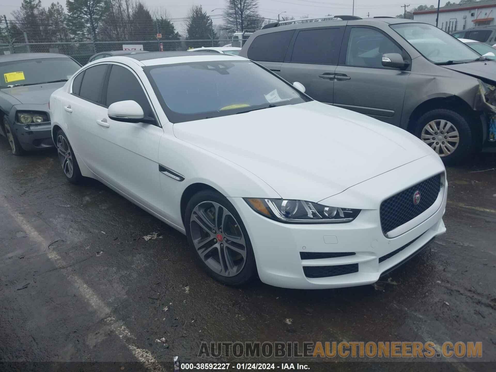 SAJAD4BVXHA958210 JAGUAR XE 2017